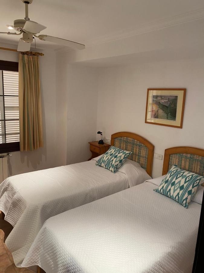 Hostal Restaurante Cala Cala Figuera  Εξωτερικό φωτογραφία