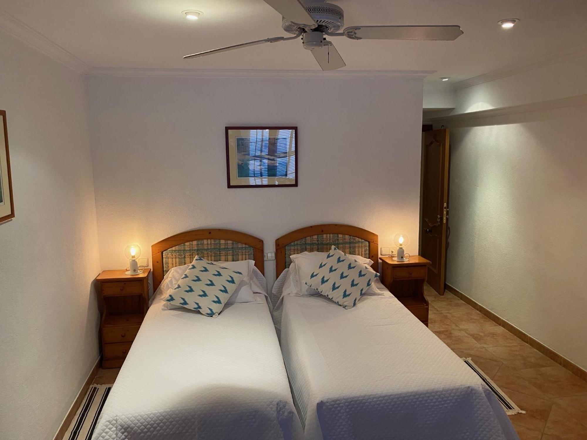 Hostal Restaurante Cala Cala Figuera  Εξωτερικό φωτογραφία