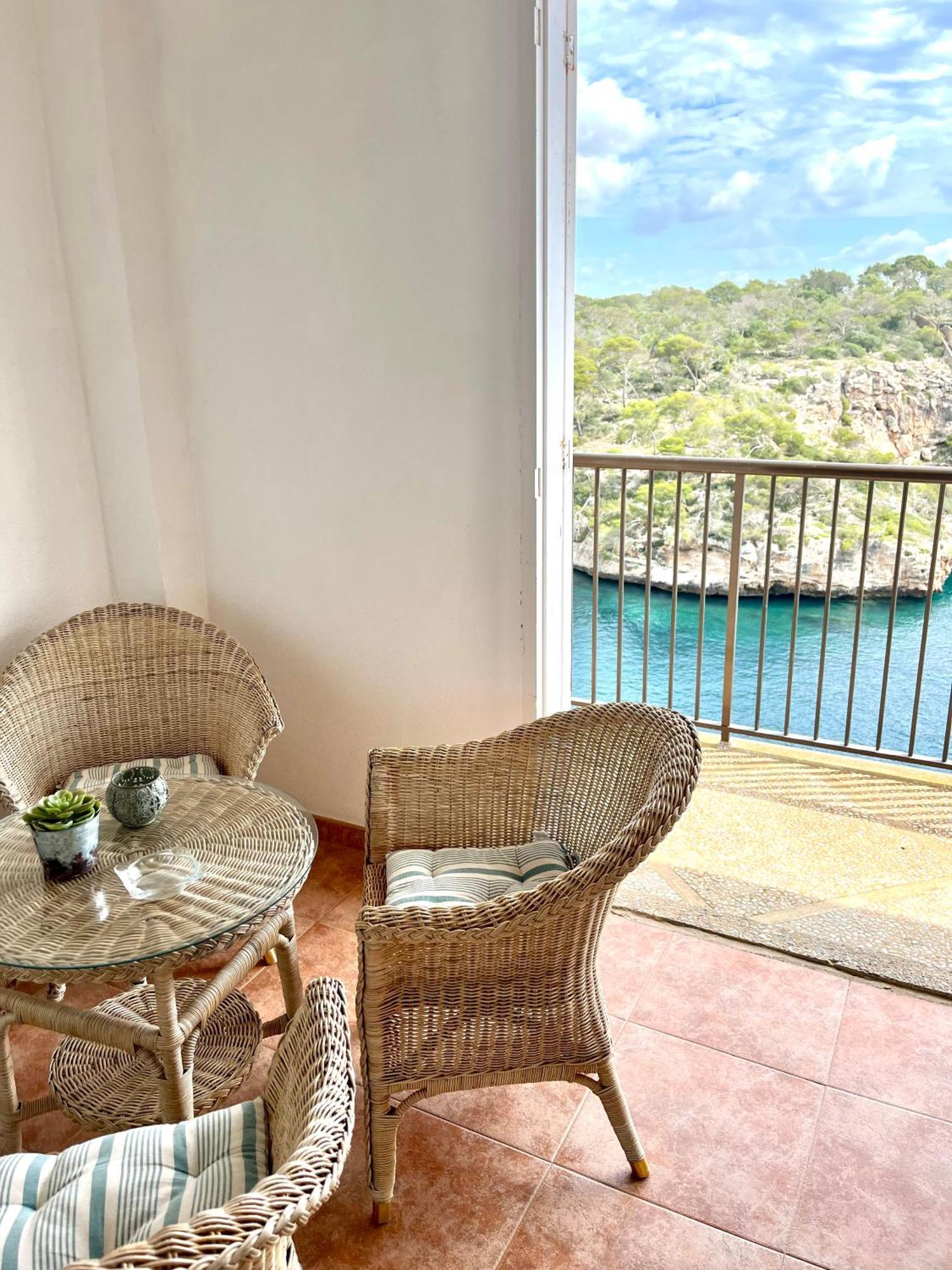 Hostal Restaurante Cala Cala Figuera  Εξωτερικό φωτογραφία