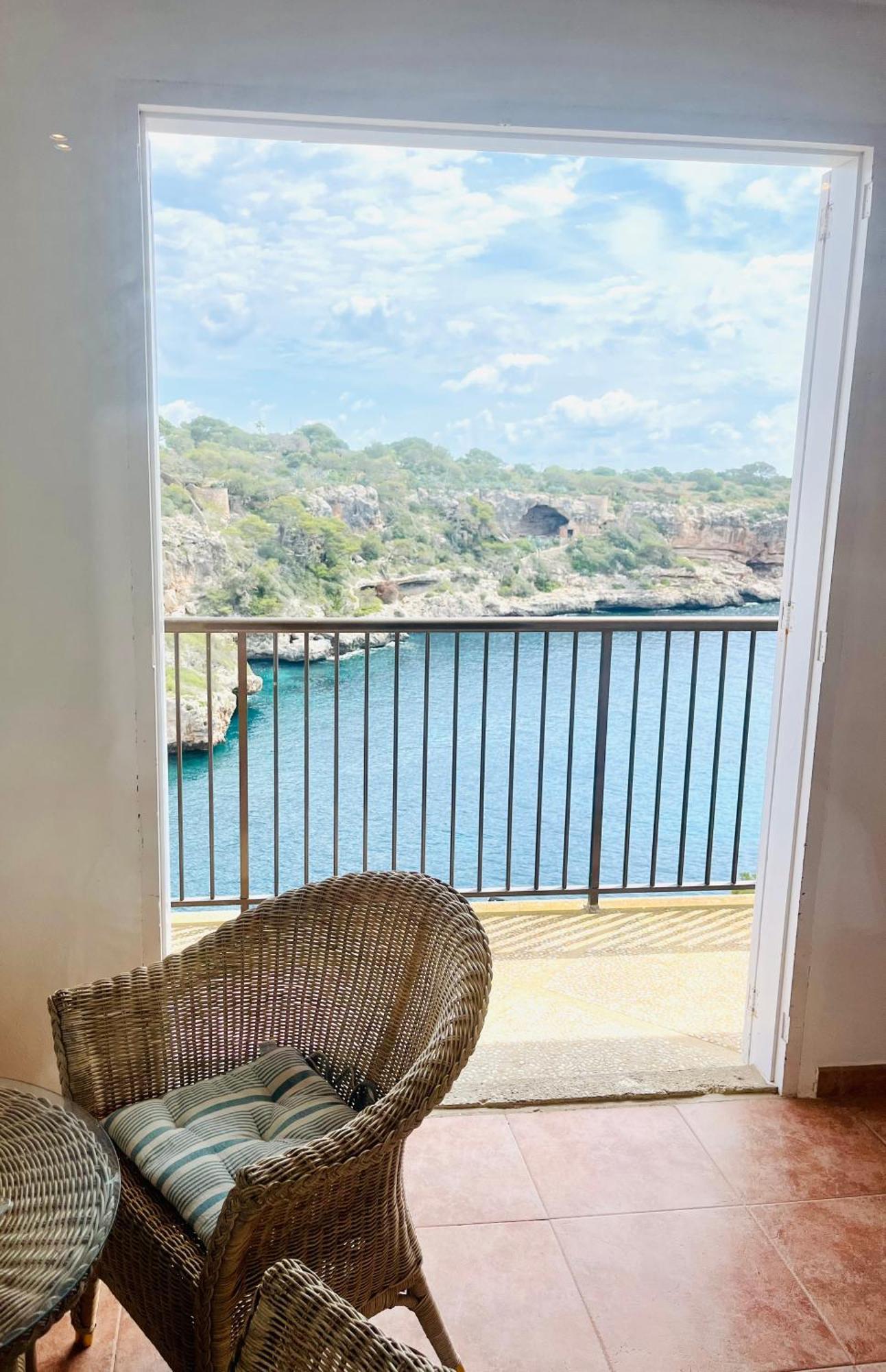 Hostal Restaurante Cala Cala Figuera  Εξωτερικό φωτογραφία